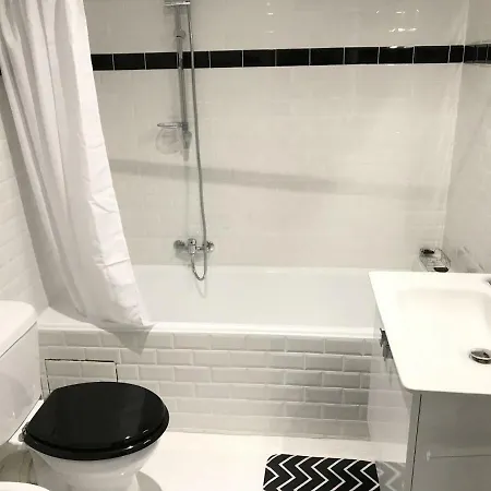 Very Nice 1-bedroom Very Close To La Croisette 0111a